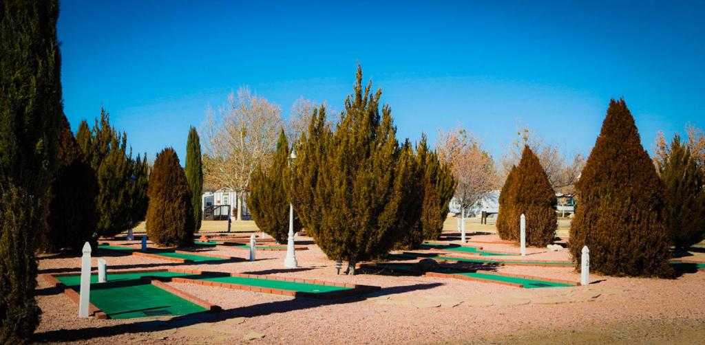 Popular attractions Area Nearby Property